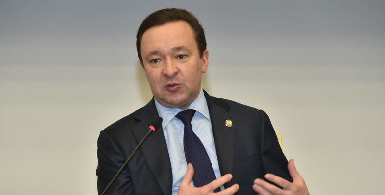 Премьер-министр Татарстана Ильдар Халиков ушел в отставку