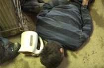 Опубликованы кадры задержания двух террористов на Сахалине