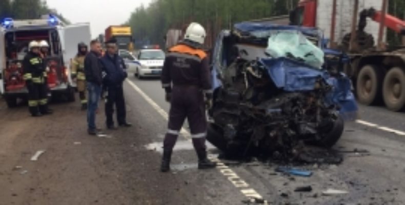 Шесть украинцев погибли в ДТП под Новгородом