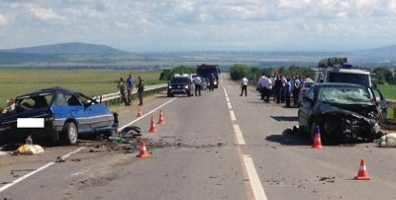 В Ставрополье столкнулись «Форд» и «Лада», погибли четыре человека