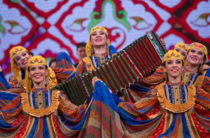 В Казани состоялся юбилейный концерт Госансамбля песни и танца Татарстана