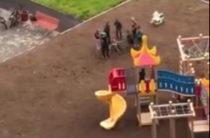 В ЖК «Салават Купере» в Казани на детской площадке избили ребенка