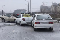 Напротив «Ак Барс Арены» пьяный водитель устроил массовое ДТП, есть погибший